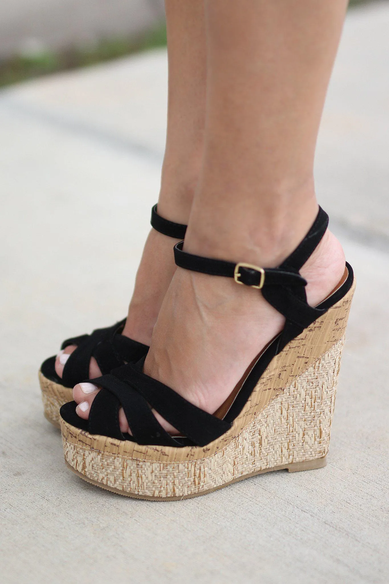 Black Wedges