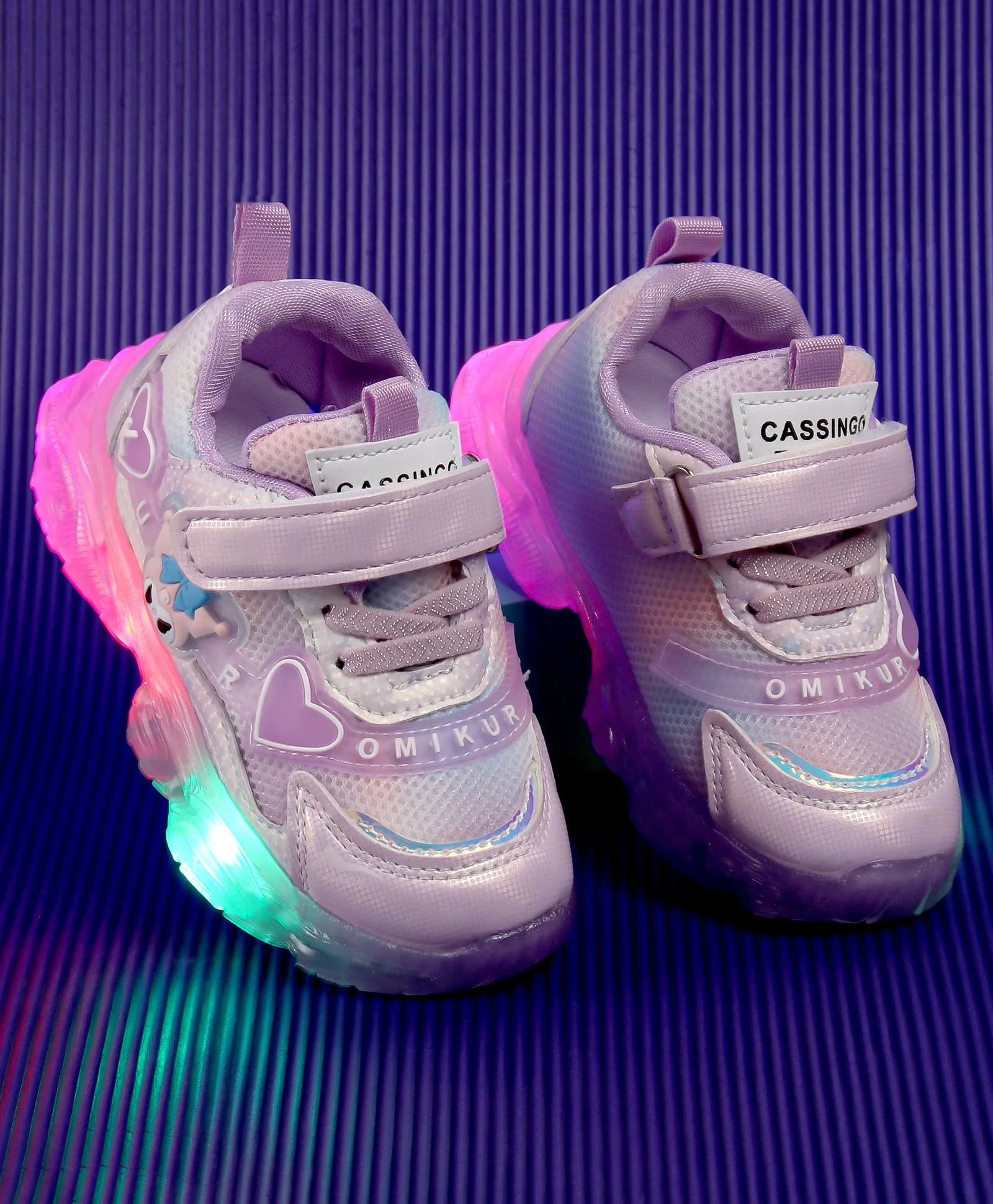 CARTOON APPLIQUE LED SHOES - PURPLE