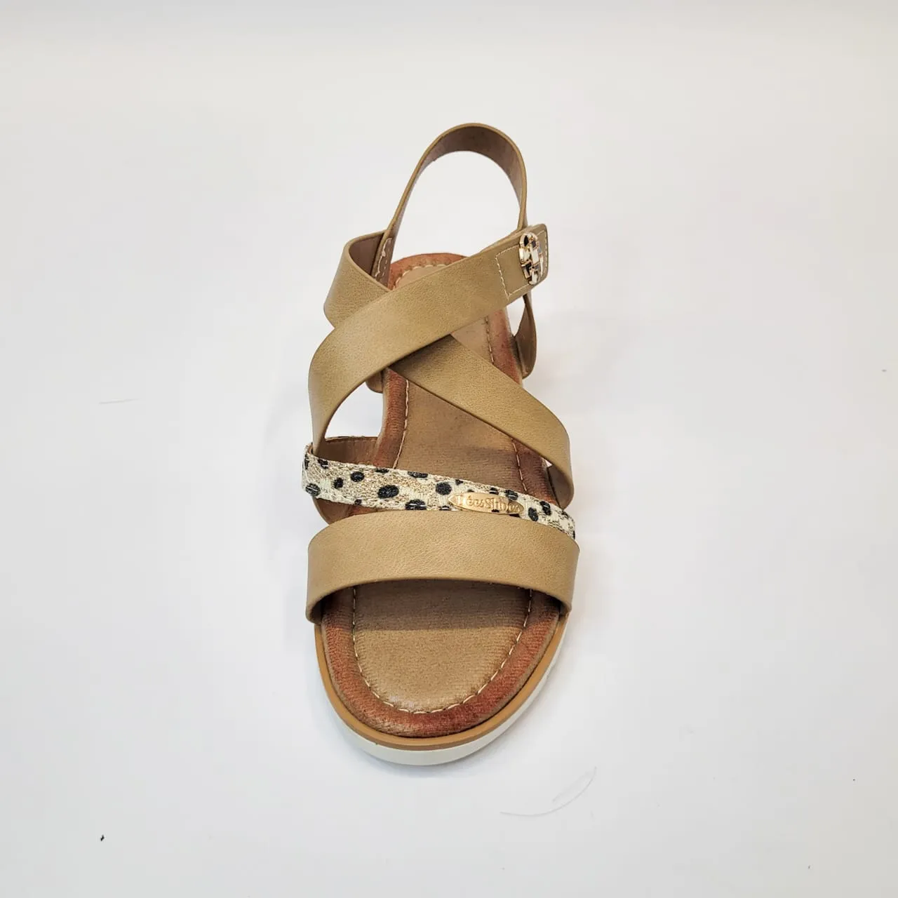 Dees shoes tan/animal print strap sandal