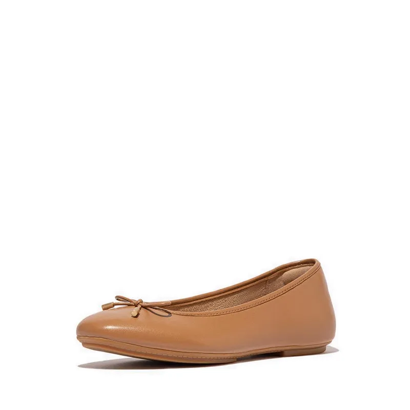 Delicato Bow Soft Leather Ballet Flats