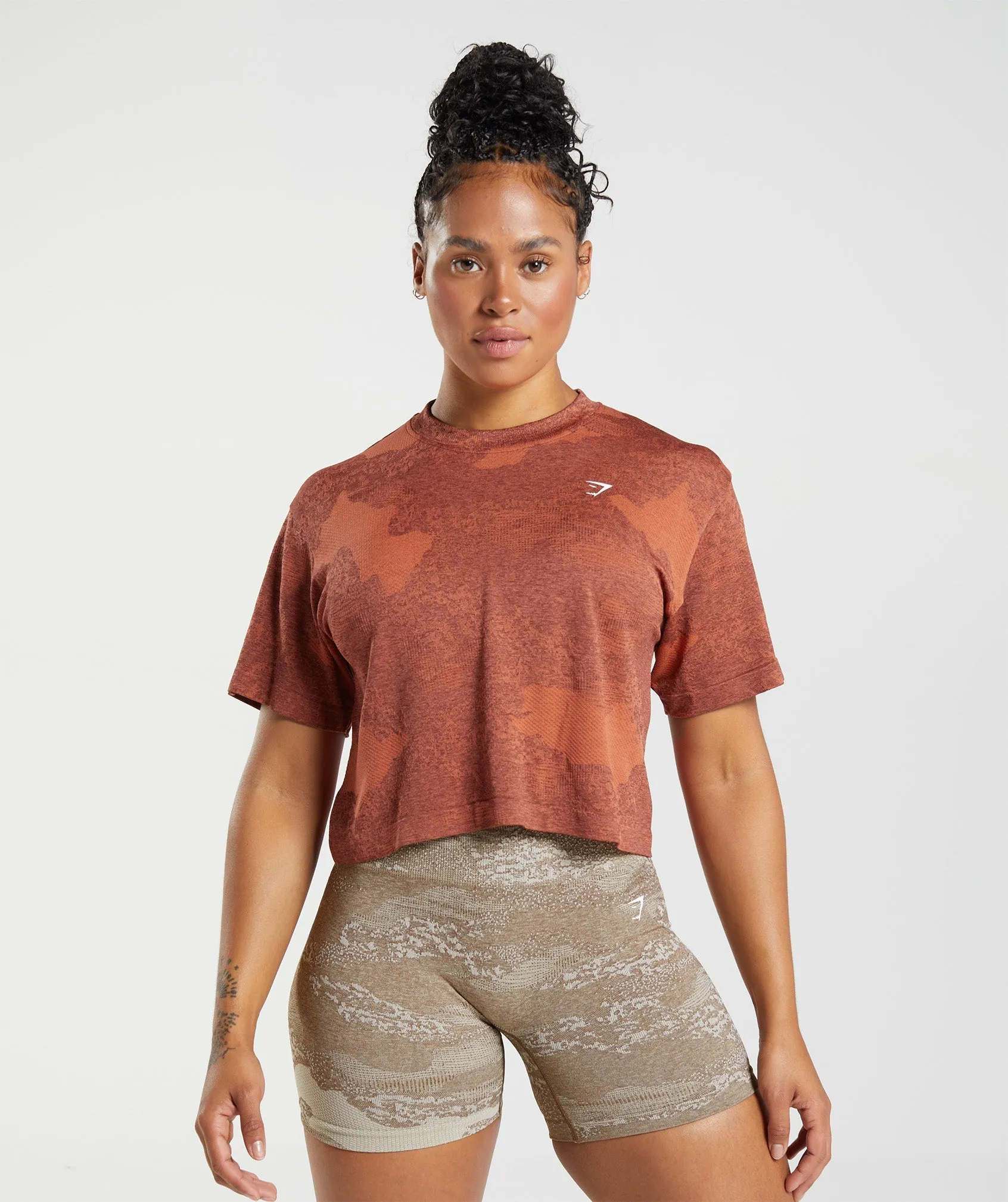 Gymshark Adapt Camo Seamless Crop Top - Storm Red/Cherry Brown