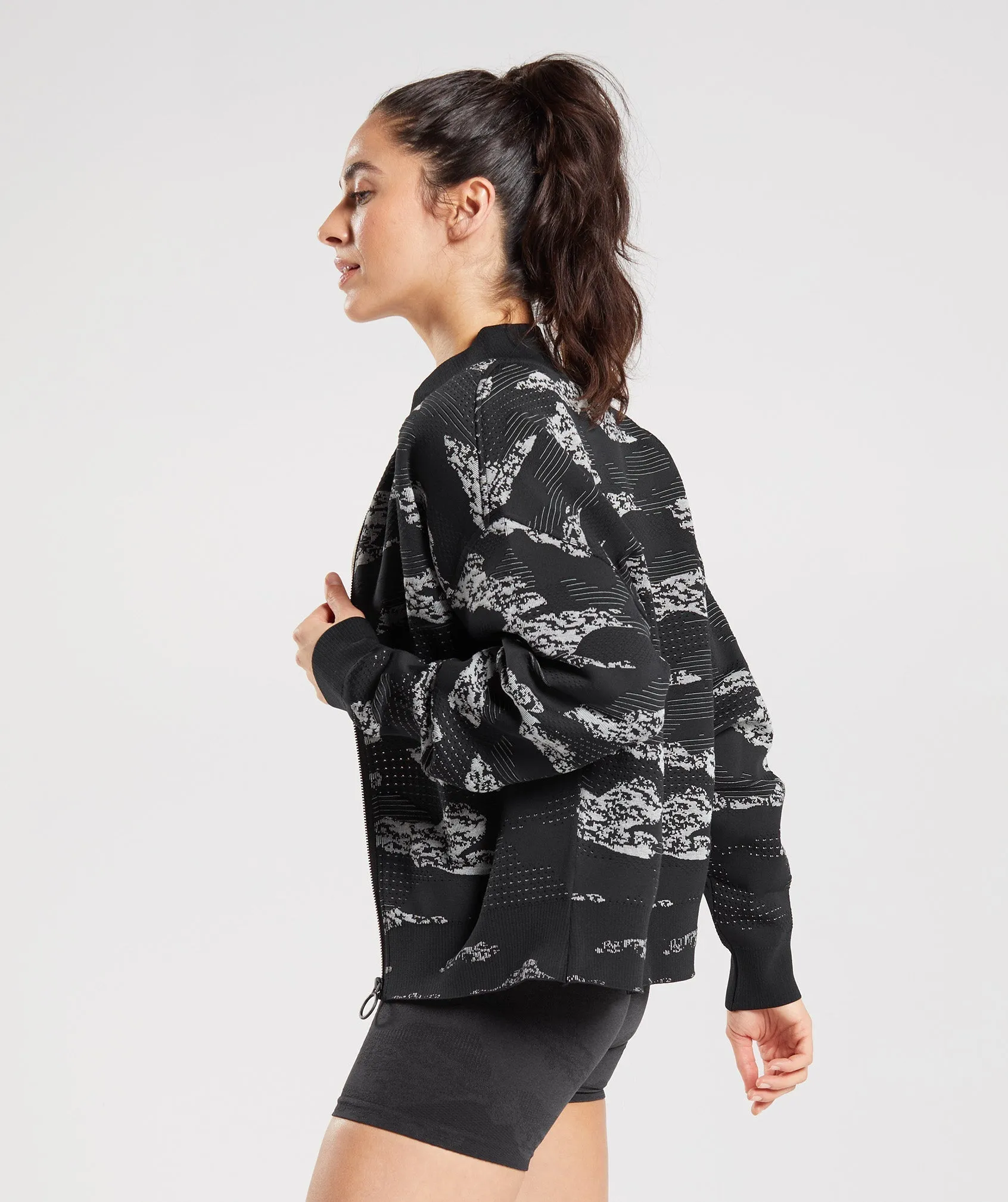 Gymshark Adapt Camo Seamless Track Jacket - Black/Light Grey