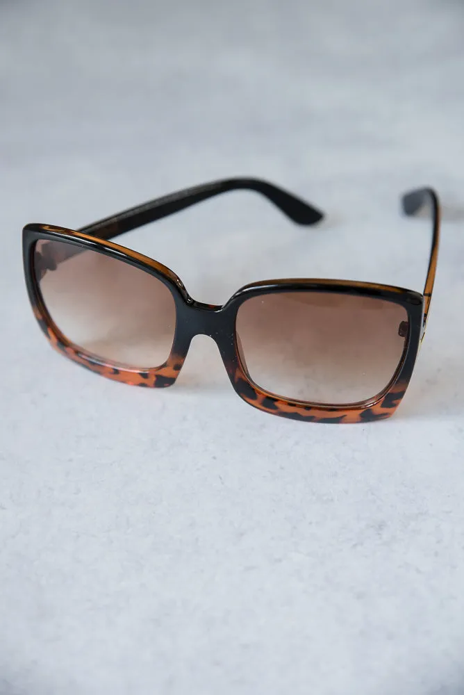 Megan Sunglasses in Tortoise [Online Exclusive]