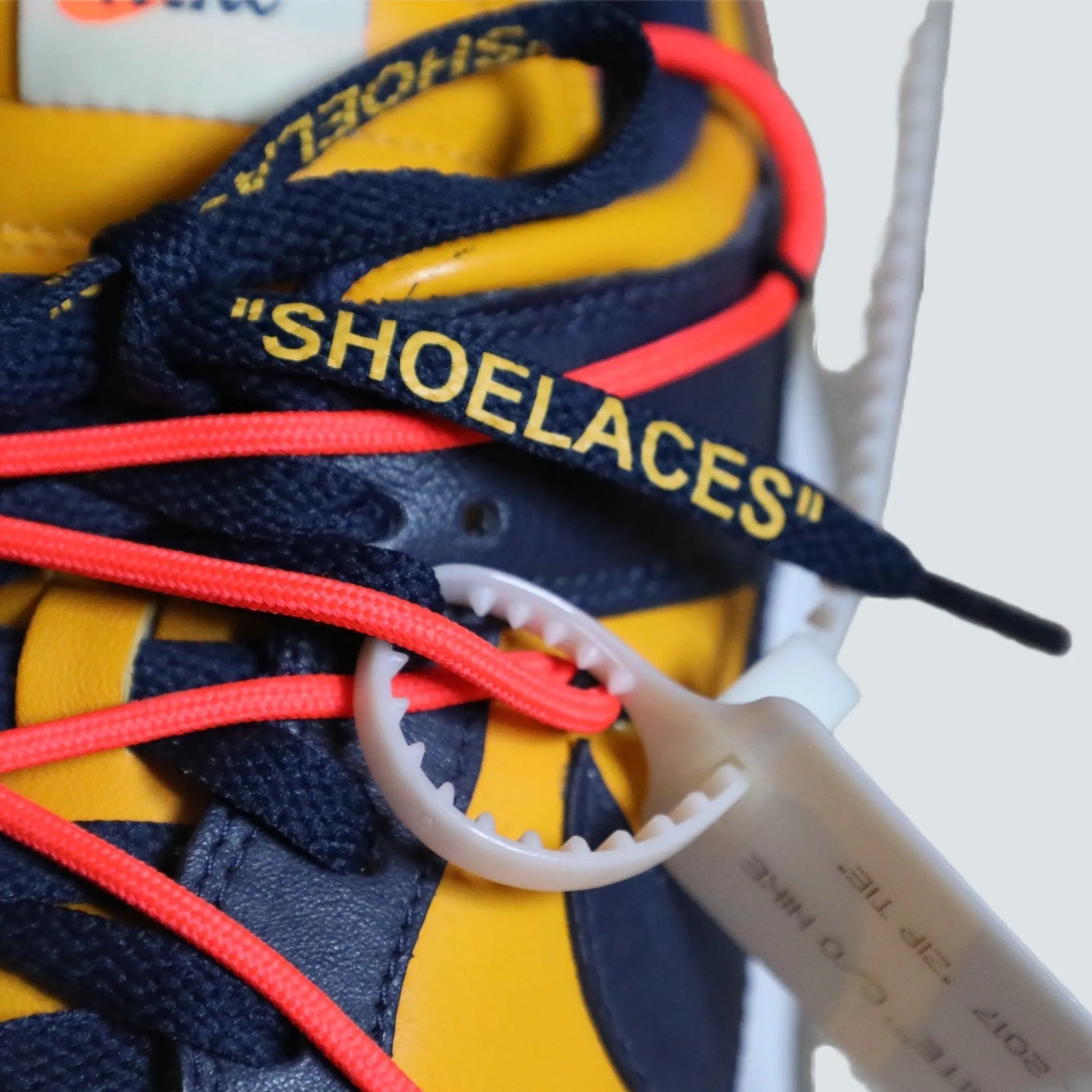 Nike Dunk Low Off-White University Gold Midnight Navy (Uk10)